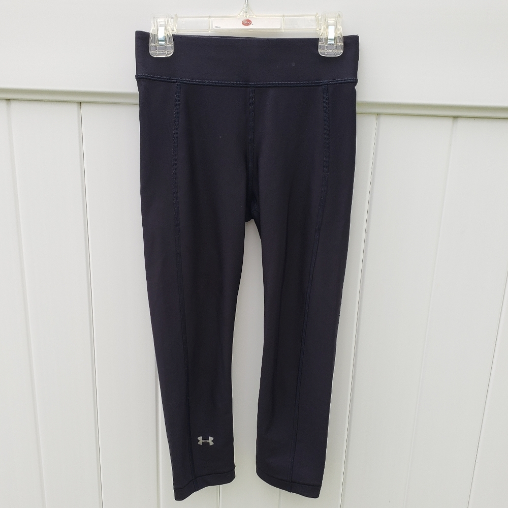 Under Armour Black Compressiom Leggings Capri Length Size XS